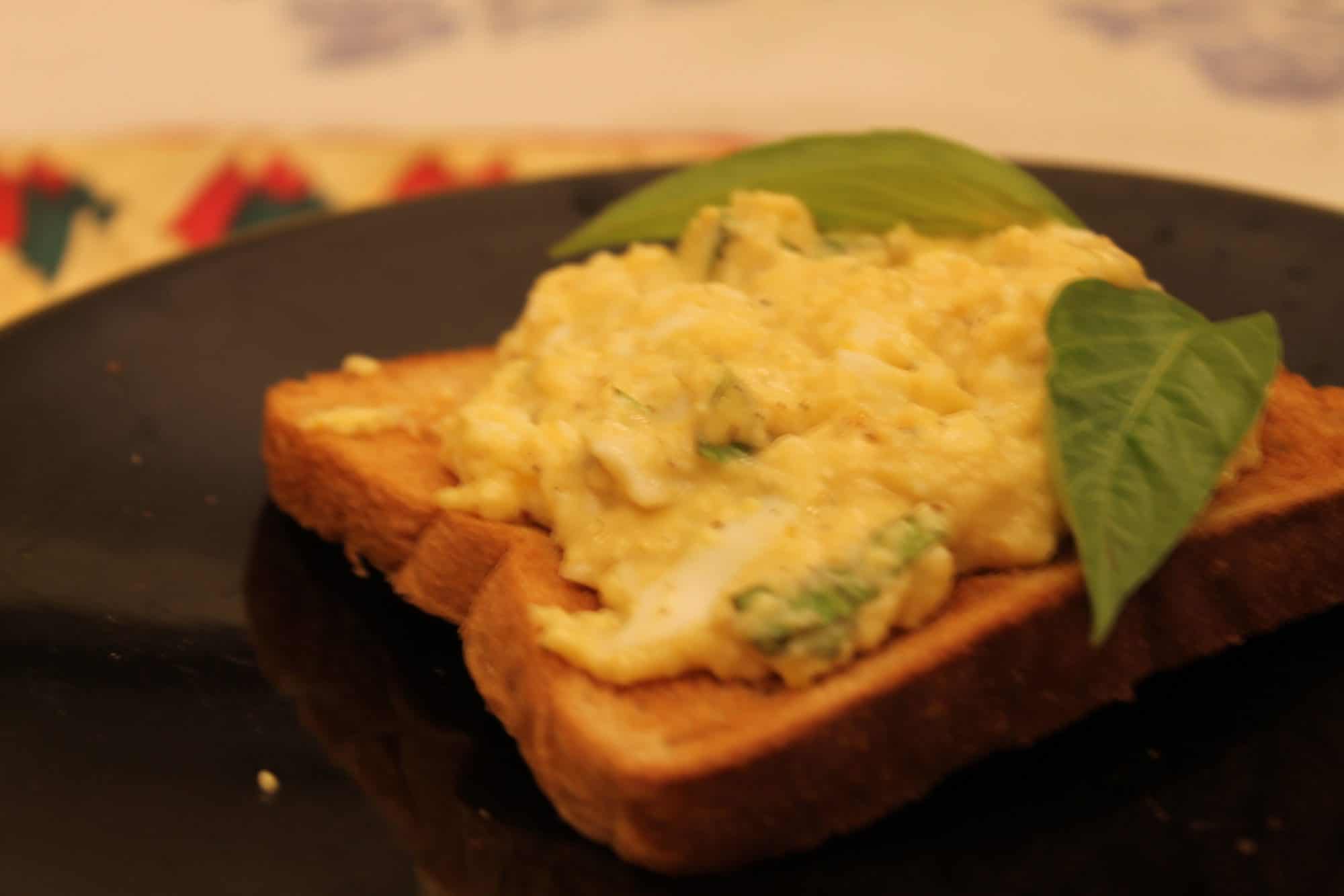 egg paste sandwich